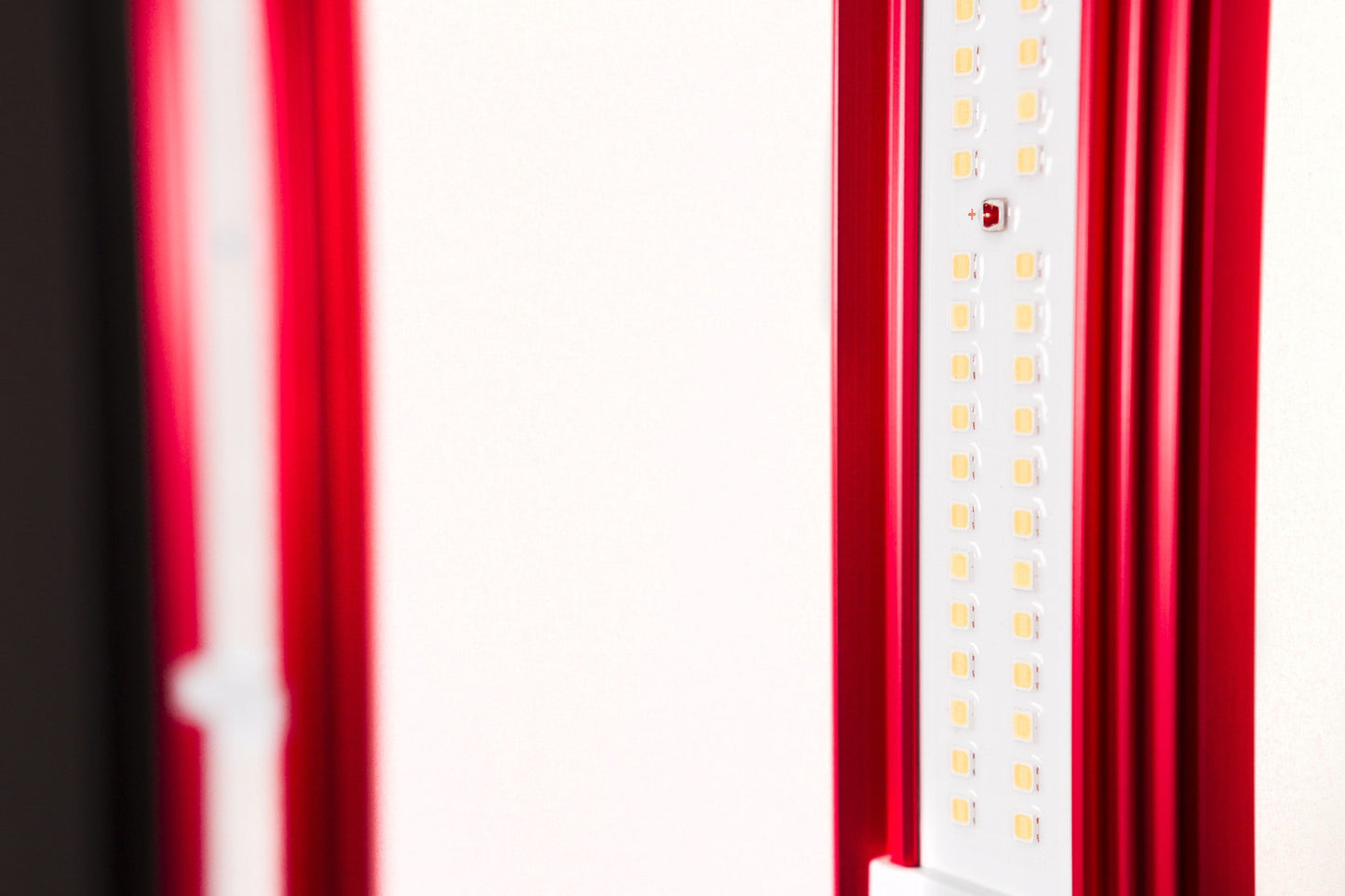 Photontek X 1000W Pro LED Grow Light Image