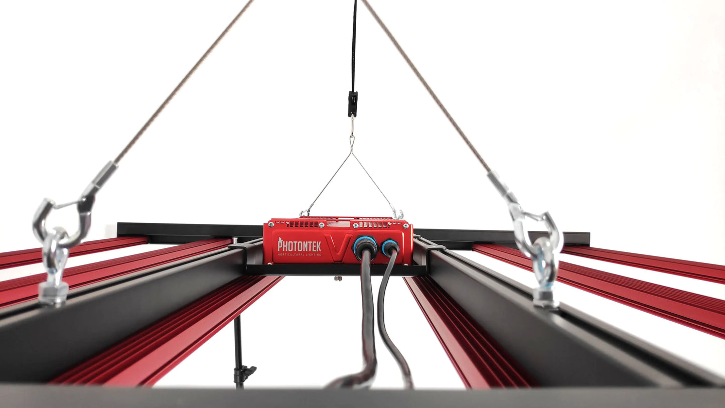 Photontek X 600W Pro LED Hanging Image